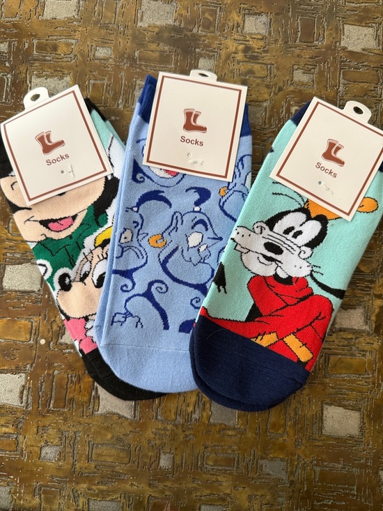 Other - Disney Cartoon Crew Socks - Goofy Genie Mickey Minnie